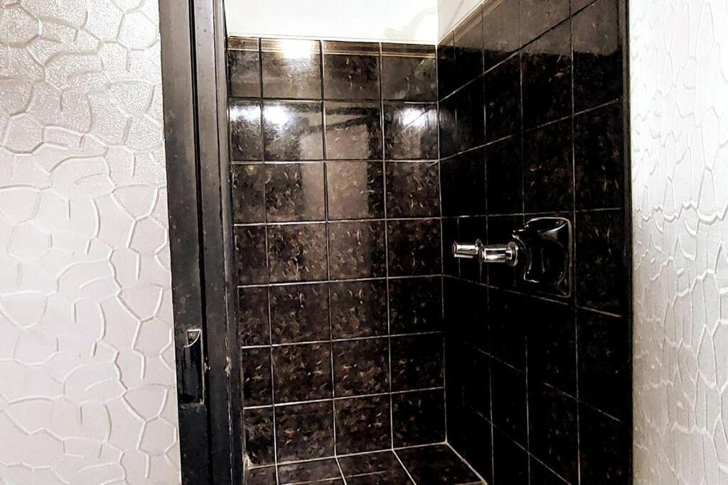 Apartamento Entero En Centro De Miraflores - 2 Habitaciones 리마 외부 사진